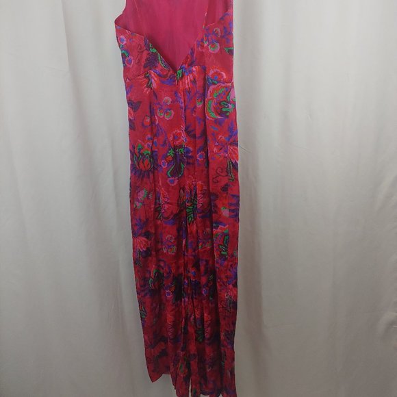 TOP SHOP -	MAGENTA FLORAL JUMP SUIT - Picture 4 of 5